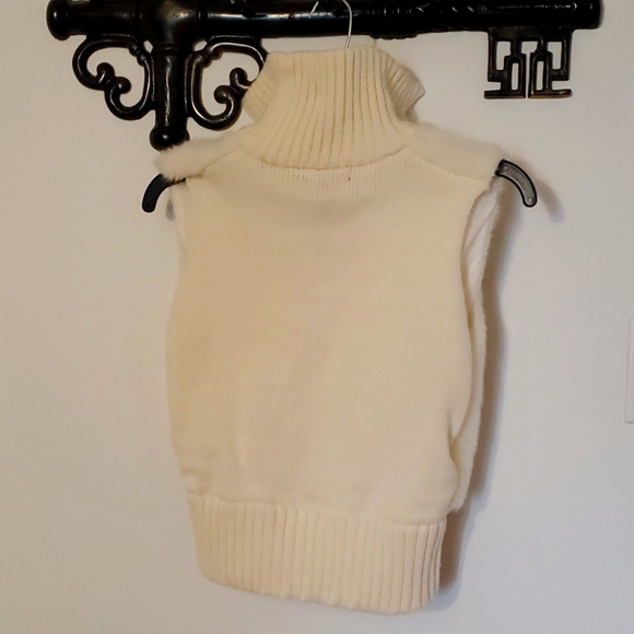 Sweater Vest - Picture 4 of 7